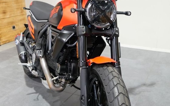 Gebrauchtmotorrad Ducati Scrambler Full Throttle - Bild 4