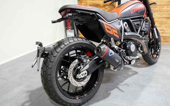 Gebrauchtmotorrad Ducati Scrambler Full Throttle - Bild 8