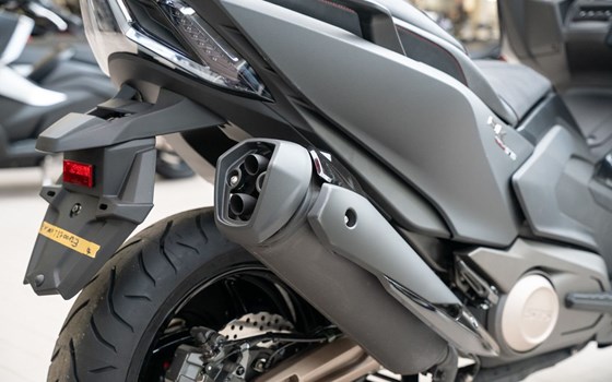 Neufahrzeug Kymco AK 575i ABS Premium - Bild 15