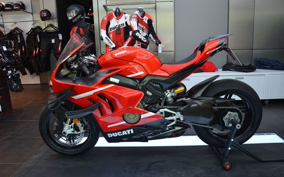 Gebrauchtmotorrad Ducati Panigale V4 Superleggera - Bild 1