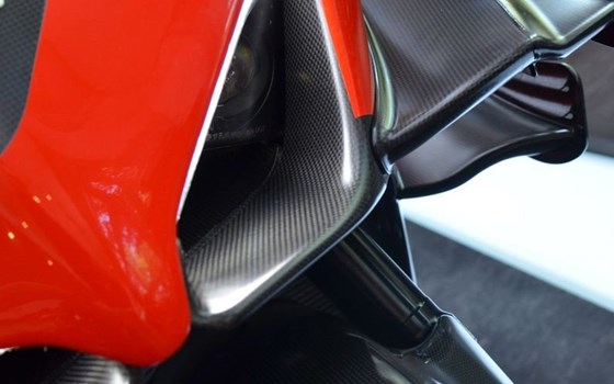 Gebrauchtmotorrad Ducati Panigale V4 Superleggera - Bild 10