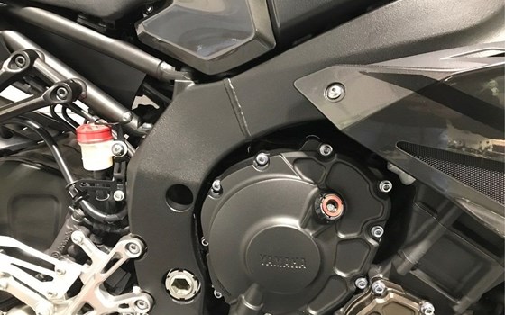 Gebrauchtmotorrad Yamaha MT-10 - Bild 7