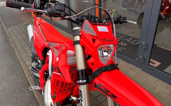 Neufahrzeug Beta RR X-PRO 2T 300 - Bild 6