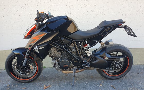 Gebrauchtmotorrad KTM 1290 Super Duke R - Bild 1