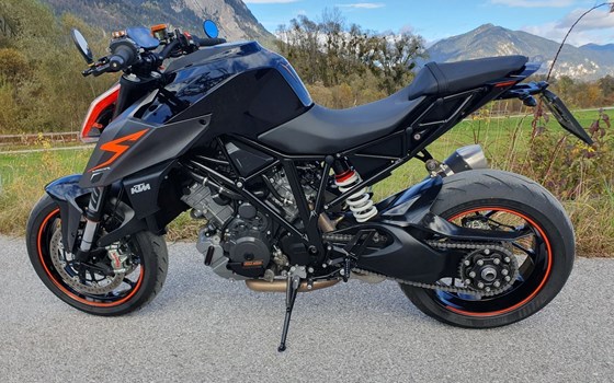 Gebrauchtmotorrad KTM 1290 Super Duke R - Bild 2