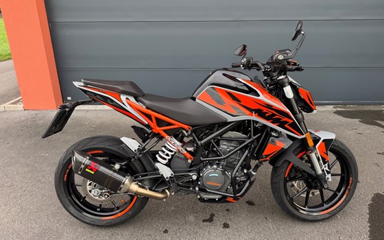 Gebrauchtmotorrad KTM 125 Duke - Bild 1