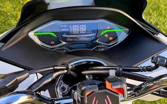 Gebrauchtmotorrad Honda PCX125 - Bild 5