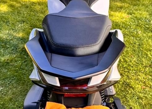 Gebrauchtmotorrad Honda PCX125 - Bild 9