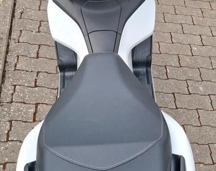 Gebrauchtmotorrad Honda PCX125 - Bild 5