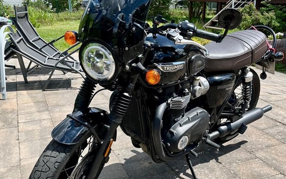 Gebrauchtmotorrad Triumph Bonneville T120 Black - Bild 1