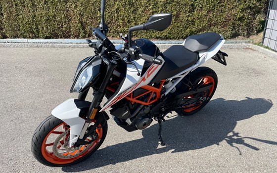 Gebrauchtmotorrad KTM 390 Duke - Bild 1