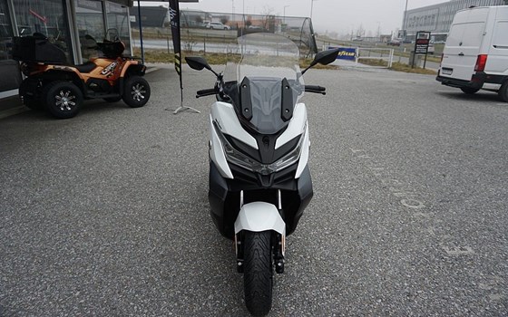 Neufahrzeug Voge SR4 350i ABS - Bild 6