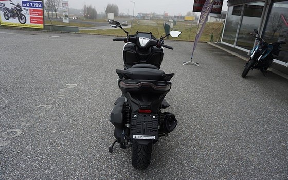 Neufahrzeug Voge SR4 350i ABS - Bild 8