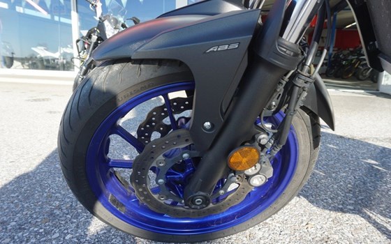 Gebrauchtmotorrad Yamaha MT-07 - Bild 4