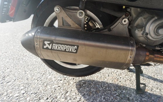 Gebrauchtmotorrad Vespa GTS 300 i.e. Super - Bild 9