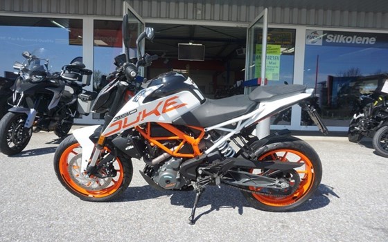 Gebrauchtmotorrad KTM 390 Duke - Bild 4