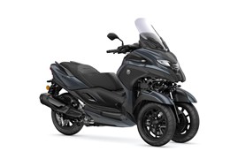Neumotorrad Yamaha Tricity 300