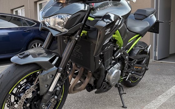 Gebrauchtmotorrad Kawasaki Z900 - Bild 1
