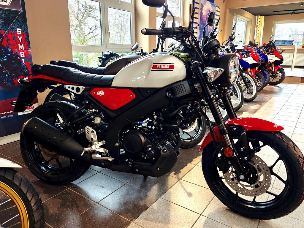 Yamaha XSR125
