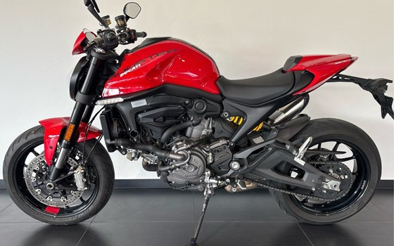 Gebrauchtmotorrad Ducati Monster + - Bild 4