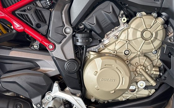 Gebrauchtmotorrad Ducati Multistrada V4 S - Bild 6