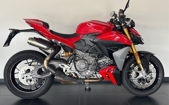 Gebrauchtmotorrad Ducati Streetfighter V2 S - Bild 2