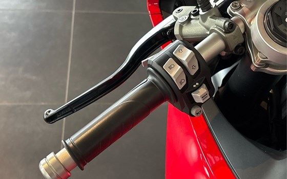 Gebrauchtmotorrad Ducati Panigale V2 - Bild 13
