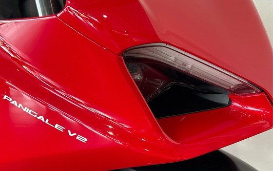 Gebrauchtmotorrad Ducati Panigale V2 - Bild 8