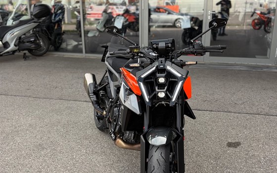 Gebrauchtmotorrad KTM 990 Duke - Bild 2