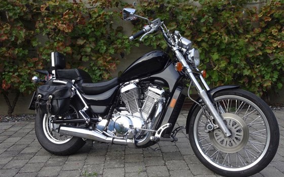 Gebrauchtmotorrad Suzuki Intruder VS 800 - Bild 2