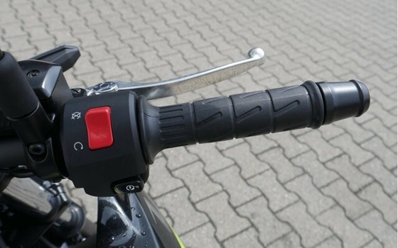 Gebrauchtmotorrad Kawasaki Z650 - Bild 19