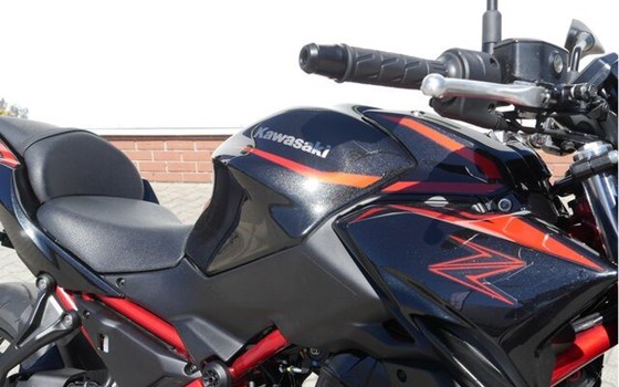 Gebrauchtmotorrad Kawasaki Z650 - Bild 6