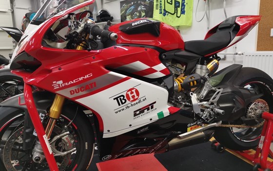 Gebrauchtmotorrad Ducati 1299 Panigale S - Bild 2