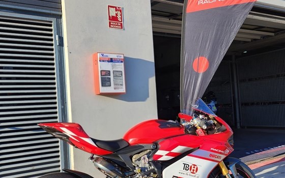 Gebrauchtmotorrad Ducati 1299 Panigale S - Bild 3