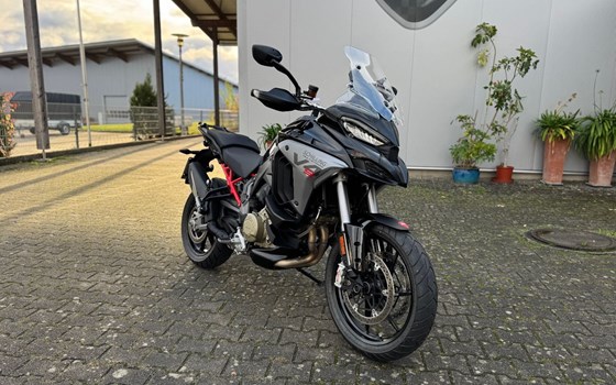 Gebrauchtmotorrad Ducati Multistrada V4 S - Bild 1