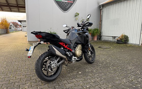 Gebrauchtmotorrad Ducati Multistrada V4 S - Bild 4