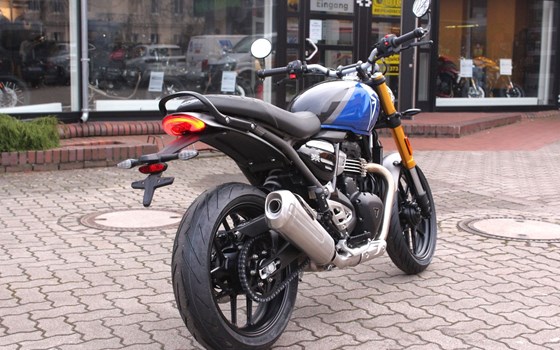 Gebrauchtmotorrad Triumph Speed 400 - Bild 3