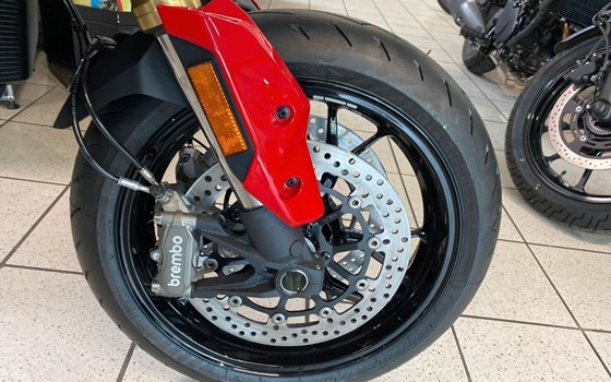 Neufahrzeug Ducati Hypermotard V2 - Bild 13