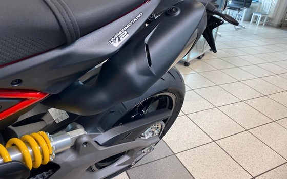 Neufahrzeug Ducati Hypermotard V2 - Bild 9