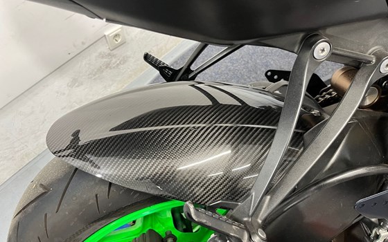 Gebrauchtmotorrad Kawasaki Ninja ZX-10R - Bild 11