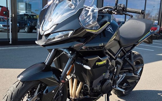 Gebrauchtmotorrad Triumph Tiger Sport 800 - Bild 1