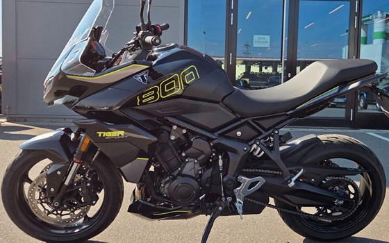 Gebrauchtmotorrad Triumph Tiger Sport 800 - Bild 2