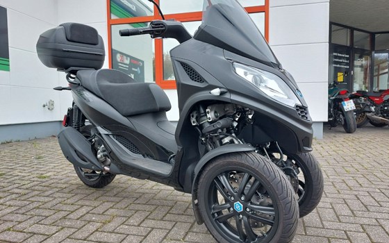 Gebrauchtmotorrad Piaggio MP3 300 - Bild 6