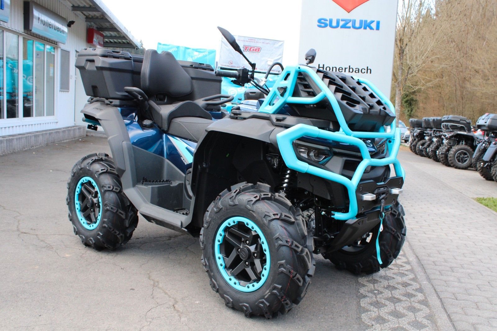 CFMOTO CFORCE 1000 MUD Version