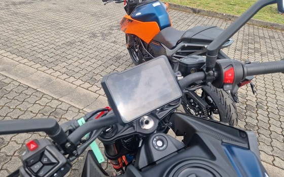 Neufahrzeug KTM 125 Duke - Bild 5