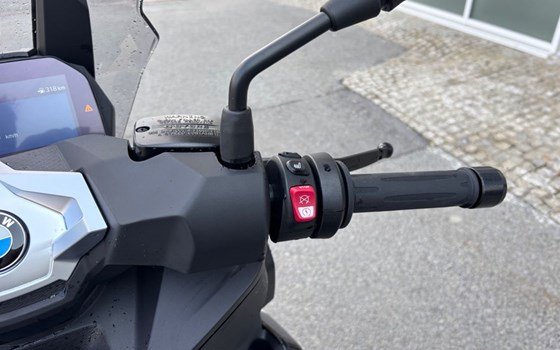 Gebrauchtmotorrad BMW C 400 X - Bild 8