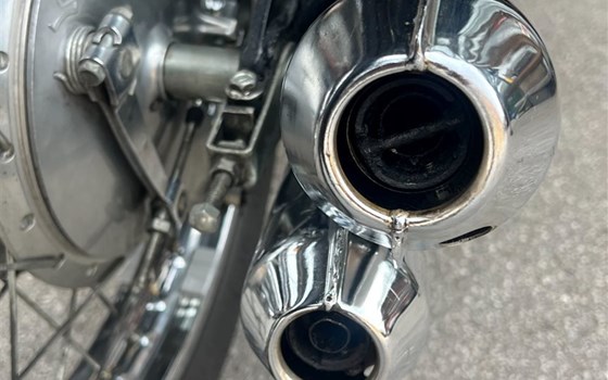 Gebrauchtmotorrad Suzuki GT 380 - Bild 13