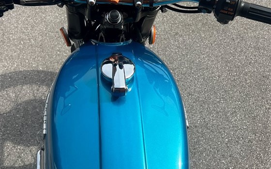 Gebrauchtmotorrad Suzuki GT 380 - Bild 6