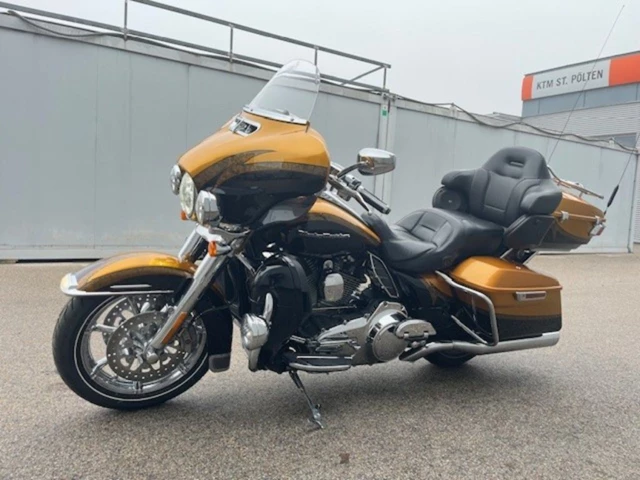 Harley-Davidson CVO Ultra Limited FLHTKSE (gold) - Bild 7