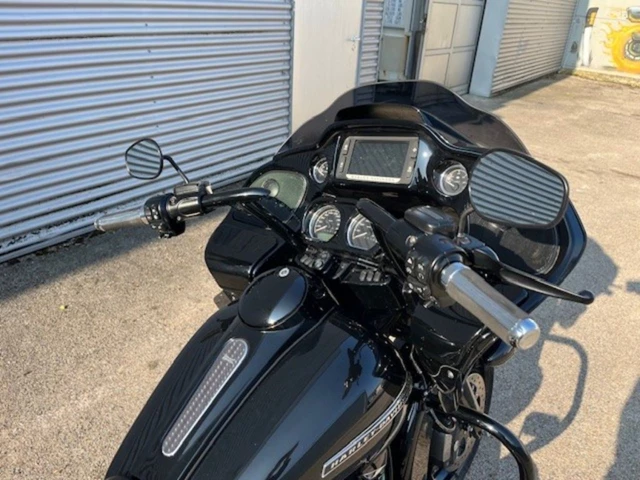 Harley-Davidson Road Glide Ultra (schwarz) - Bild 5